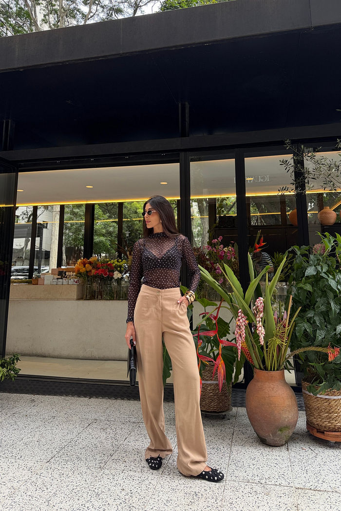 BLUSA DE TULE ALICIA POÁ PRETA