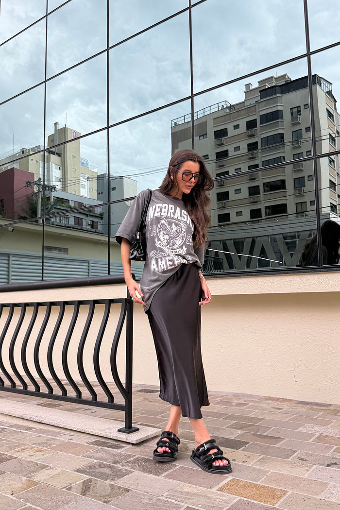 SAIA MIDI CETIM MARISSA PRETA