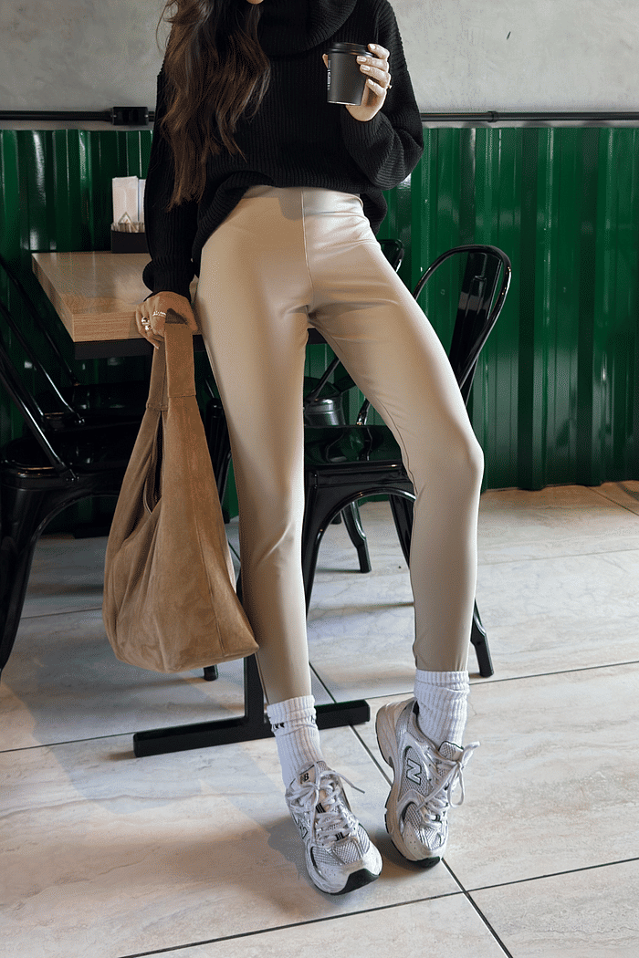 CALÇA LEGGING FLOW NUDE