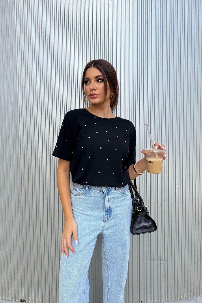 T-SHIRT ESTONADA PONTOS DE LUZ PRETA