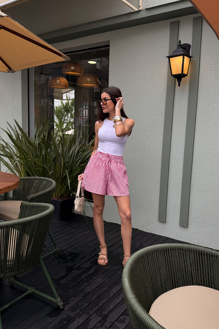 SHORTS FRESH COM BOLSO LISTRADO VERMELHO