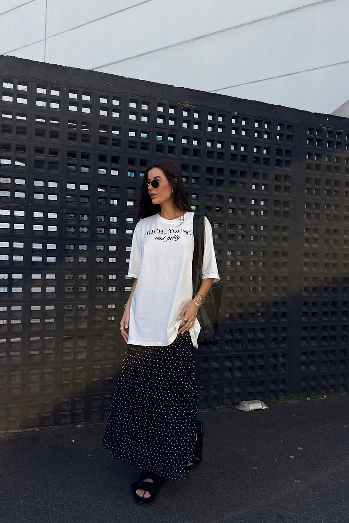 PRÉ-VENDA SAIA MIDI TULE CHLOE POÁ PRETO