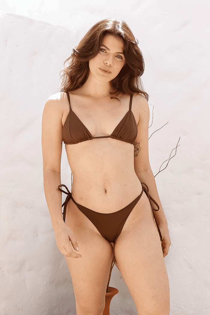 Top Sol Café + Calcinha Clássica Café