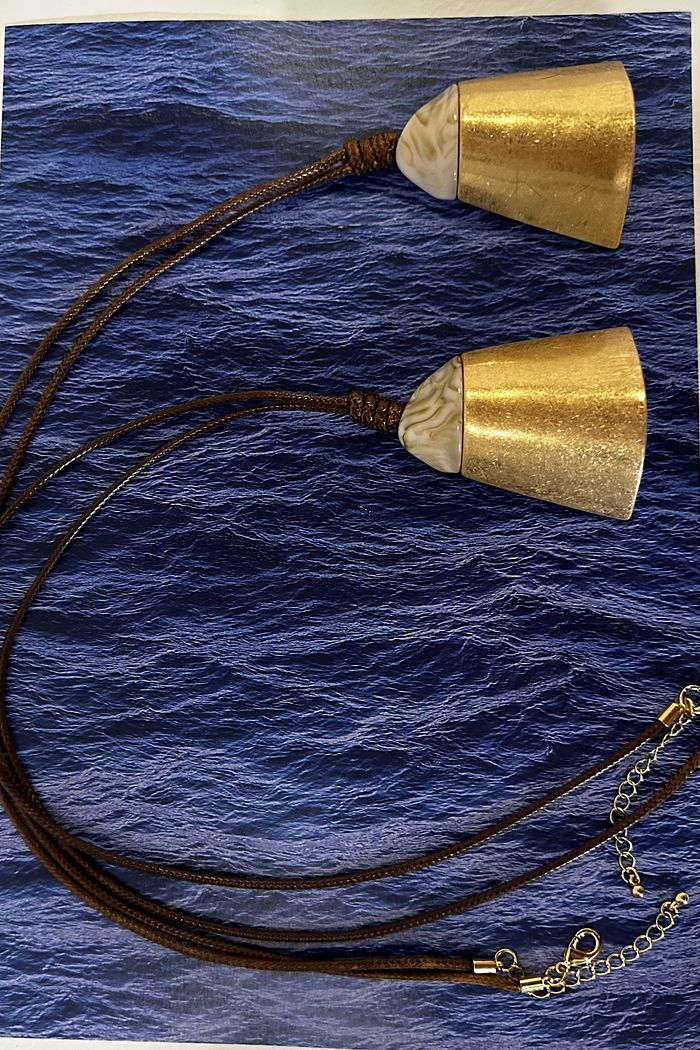 Colar Cápsula Mar Dourado