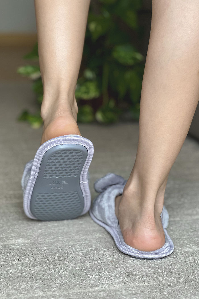 CHINELO PANTUFA LAÇO MESCLA