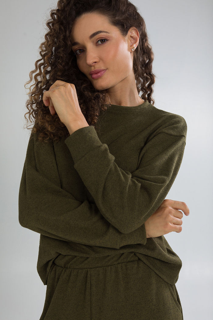 CONJUNTO FEMININO MALHA WINTER BLUSA AMPLA E CALÇA WIDE OLIVA