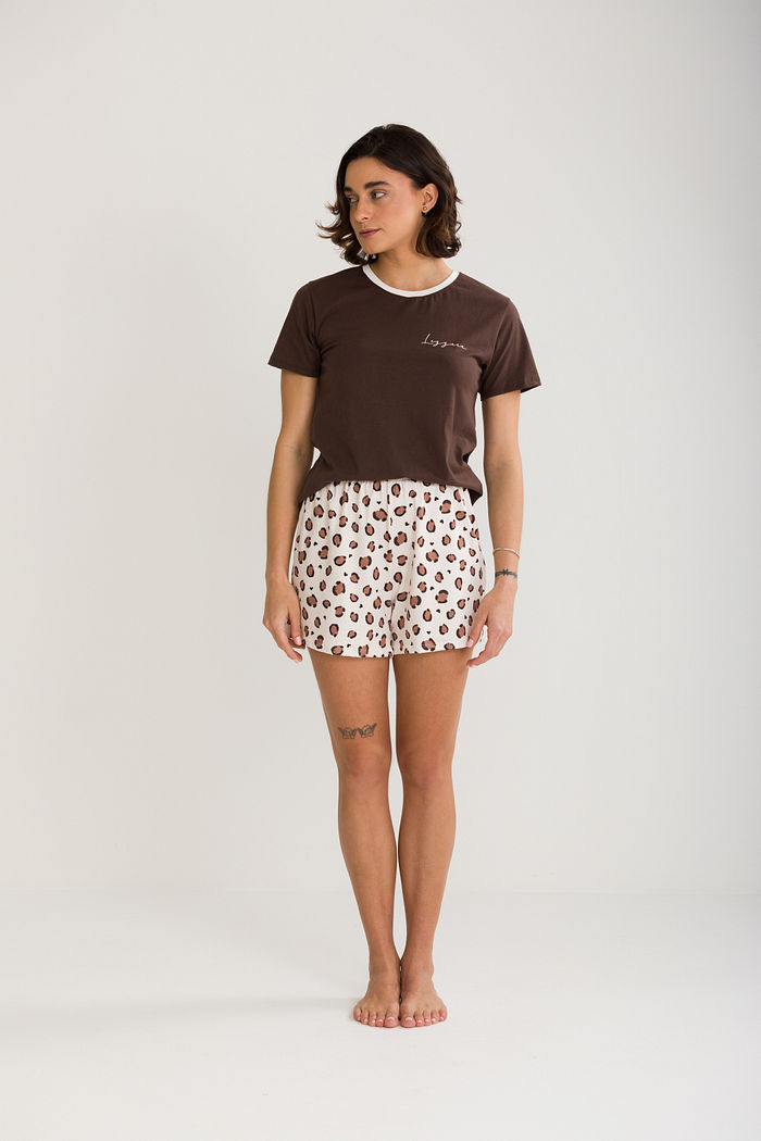 PIJAMA FEMININO MANGA CURTA MARROM E ONÇA