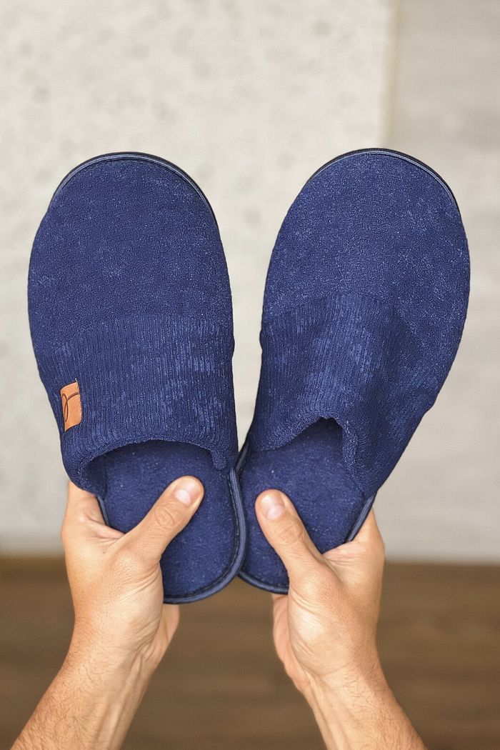 CHINELO PANTUFA AZUL MARINHO DETALHE EM RIBANNA