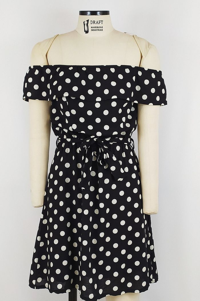 VESTIDO CURTO PRETO POA BRISA