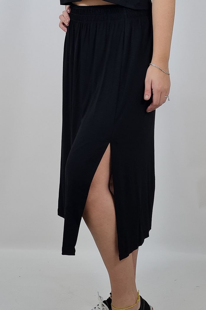 SAIA MIDI PRETA RAFAELA PRETTY GIRL