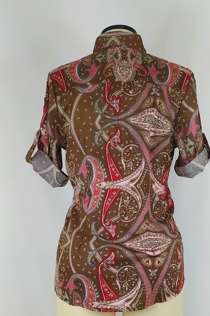 CAMISETE FEMININO ESTAMPADO MARROM