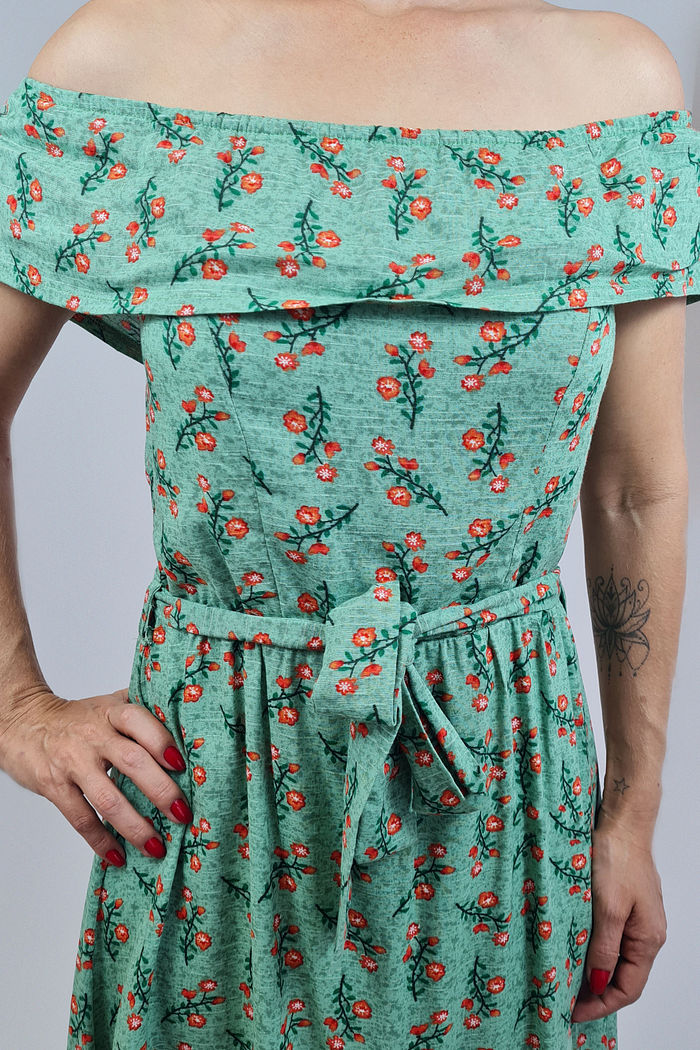 VESTIDO CURTO VERDE FLORAL BRISA