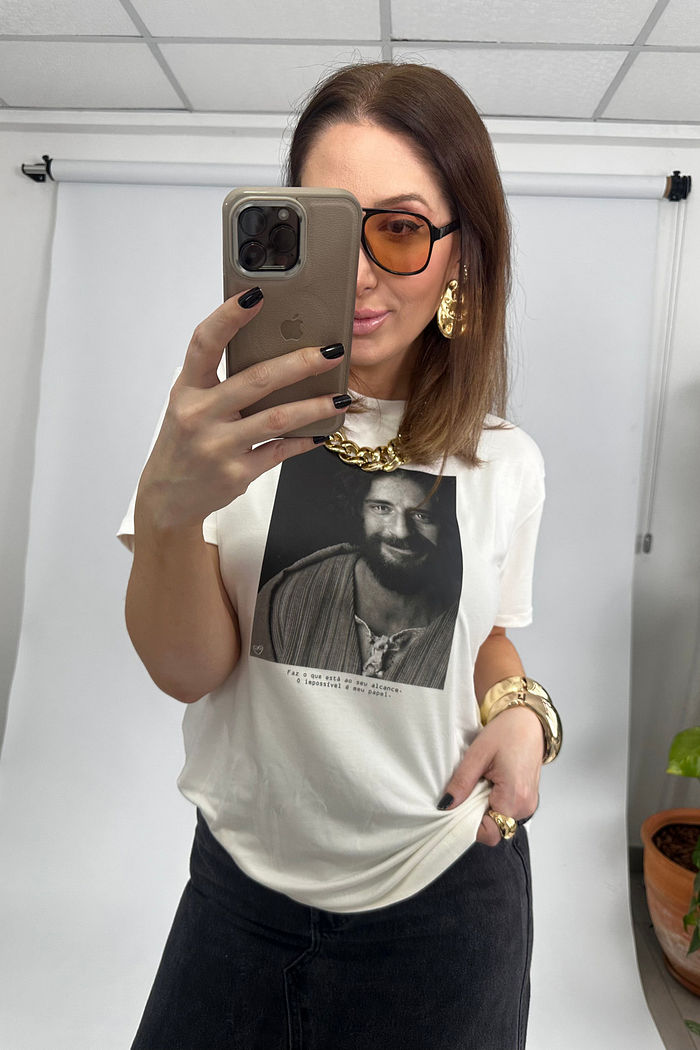 T-Shirt Feminina - The Chosen