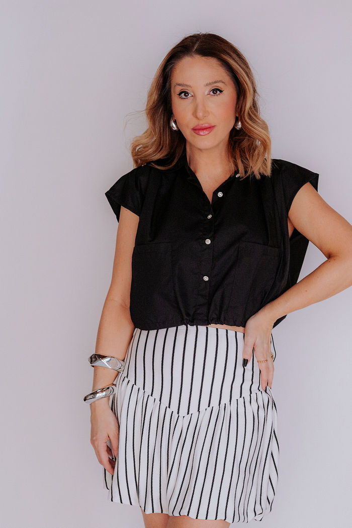 SAIA LISTRADA BALONÊ MARTA BRANCA E PRETA