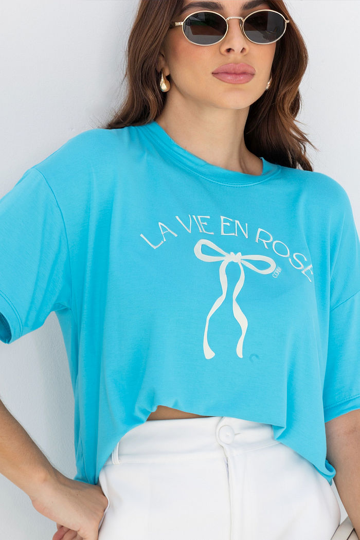 T-Shirt Oversized Feminina Viscolycra La Vie en Rose Azul
