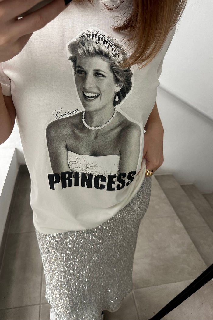 T-Shirt Feminina - Lady Di