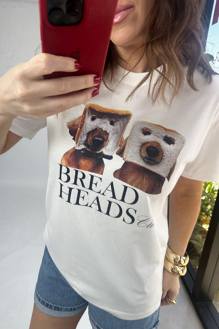 T-Shirt Feminina Over Dog Pães