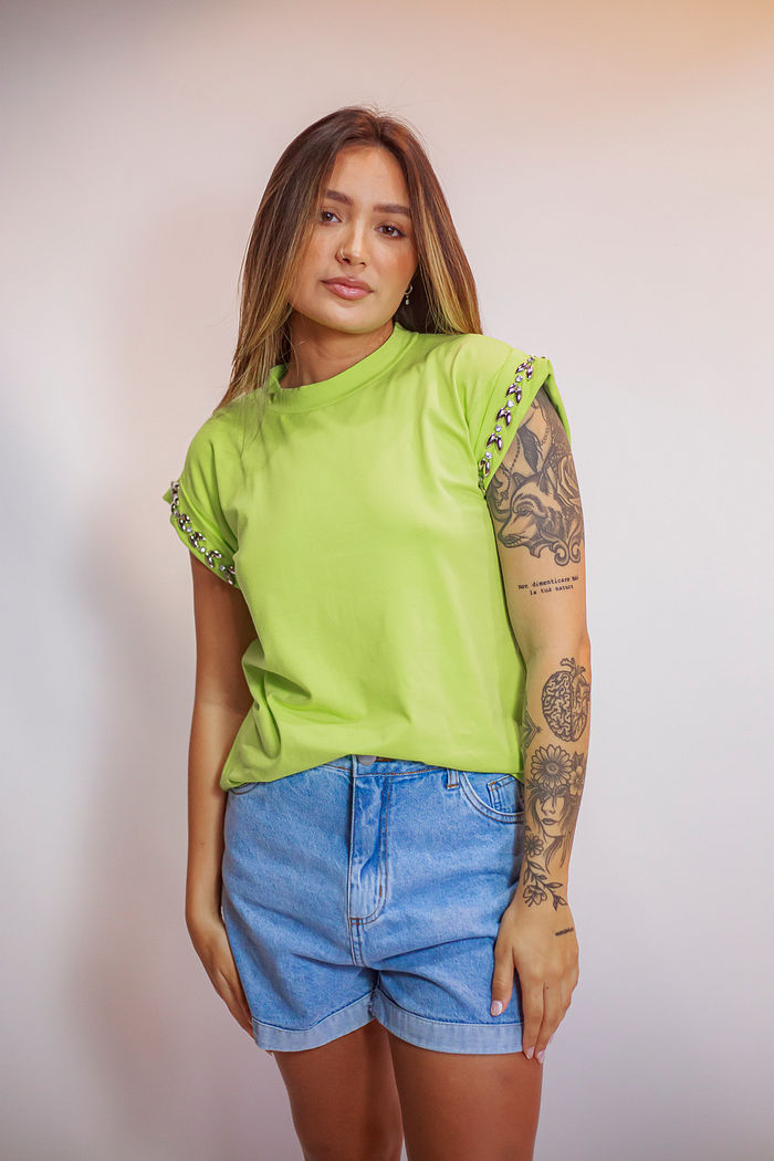 T-Shirt Feminina Algodão com Bordado Esther Verde