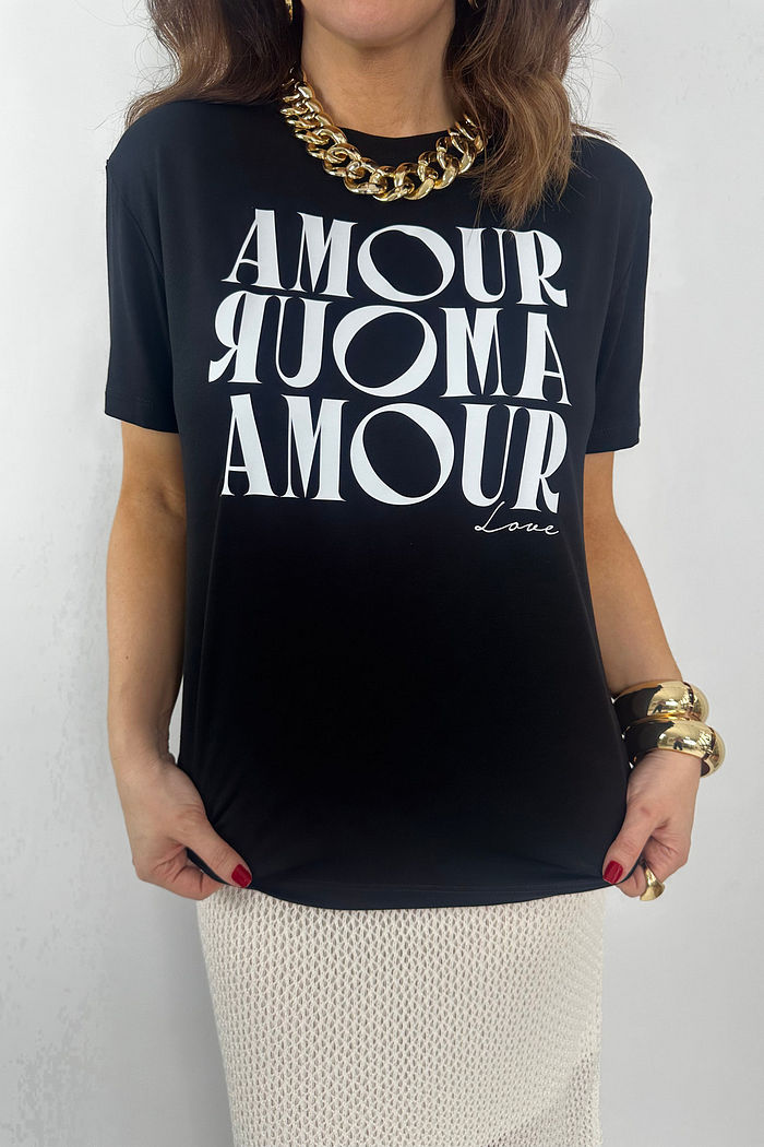 T-Shirt Feminina - Amour