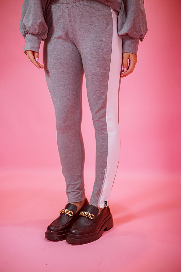 Calça Moletom Feminina Com Recortes e Zíper Lisa Mescla Médio