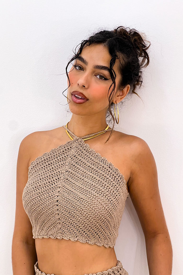 CROPPED CROCHÊ - CASTANHO