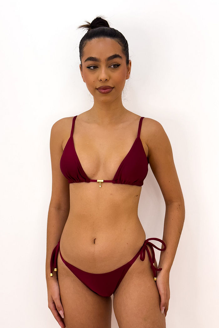 CORTININHA DE AMARRAR TRADICIONAL - CARMIM