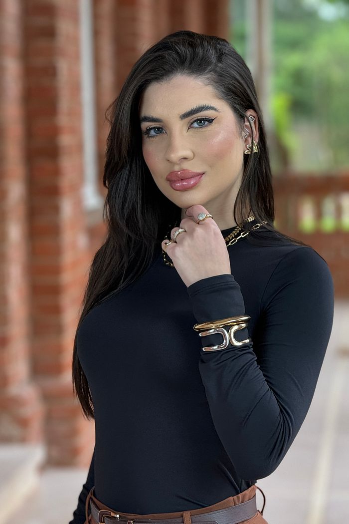 Blusa Malha Térmica Gola Baixa Preto