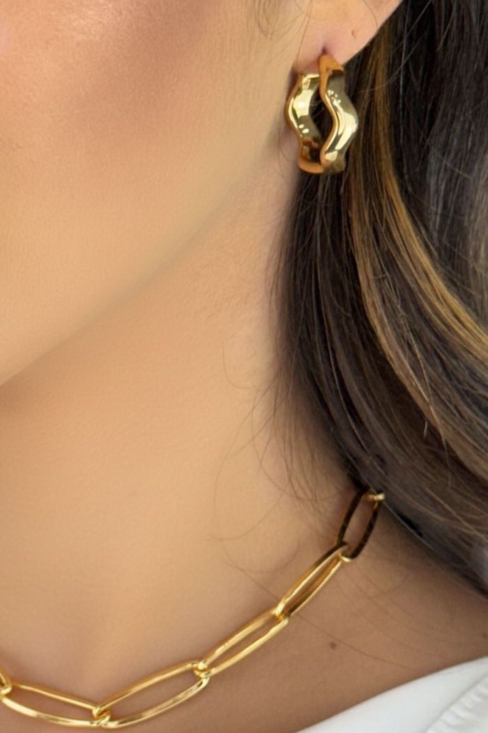 Brinco Chloe Dourado