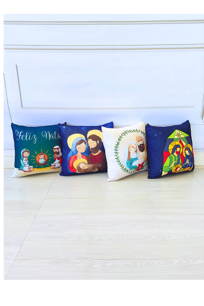 KIT 4 CAPAS DE ALMOFADAS SAGRADA FAMILIA MALHA CONFORT DECORATIVAS NATAL - 45x45