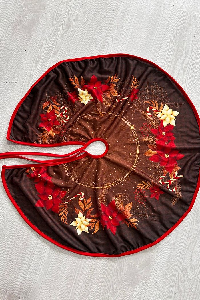 Saia de Pinheiro de Natal Flores Natalinas