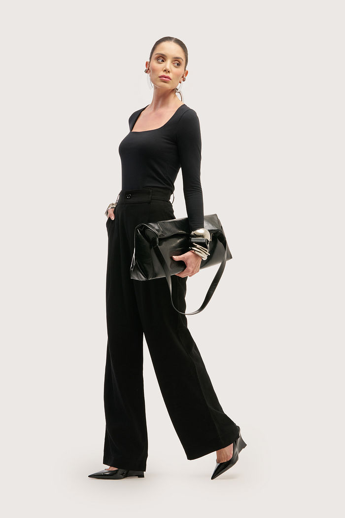 BLUSA COTTON COM DECOTE QUADRADO