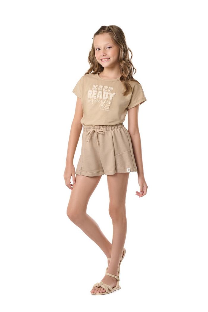 CONJUNTO BLUSA E SHORTS