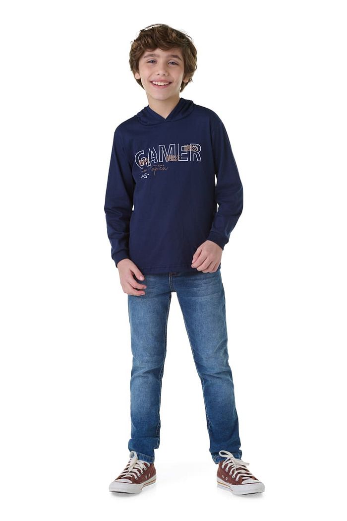 CAMISETA INF M/M COM PUNHO E CAPUZ