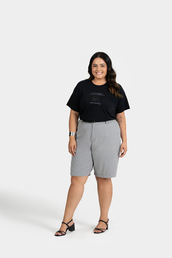 T-SHIRT PLUS SIZE MEIA MALHA C/ REF., TERMO E ETIQ. CLIPS