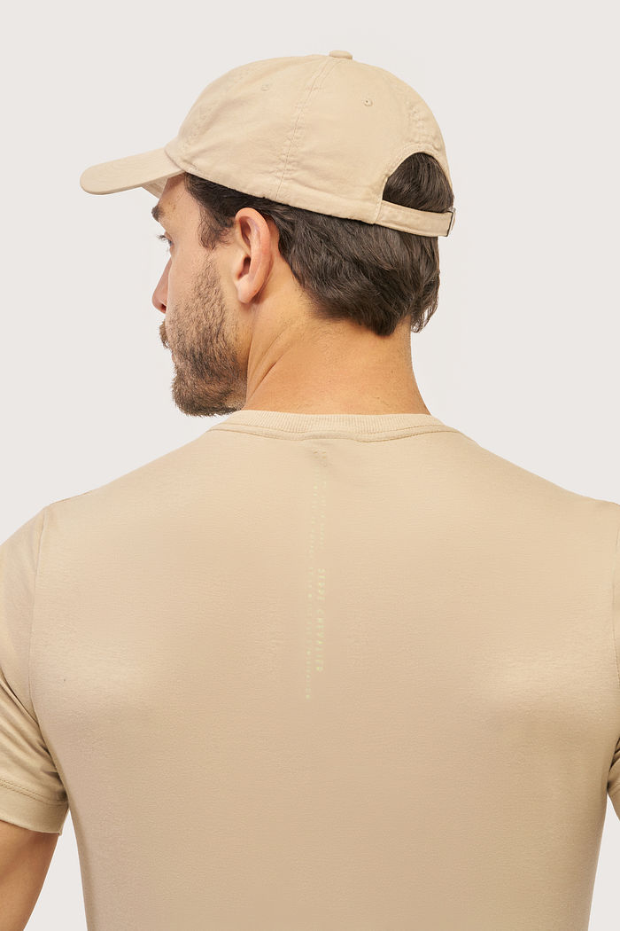 T-SHIRT M/M COM ESTAMPA NAS COSTAS E ETIQ. CLIPS