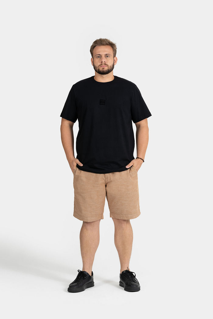 T-SHIRT PLUS SIZE MEIA MALHA C/ REF., TERMO E ETIQ. CLIPS