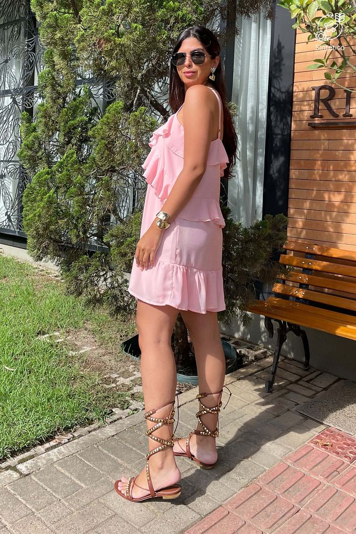 Vestido Curto Boho Babados Fluidos Alças Muse Rosa