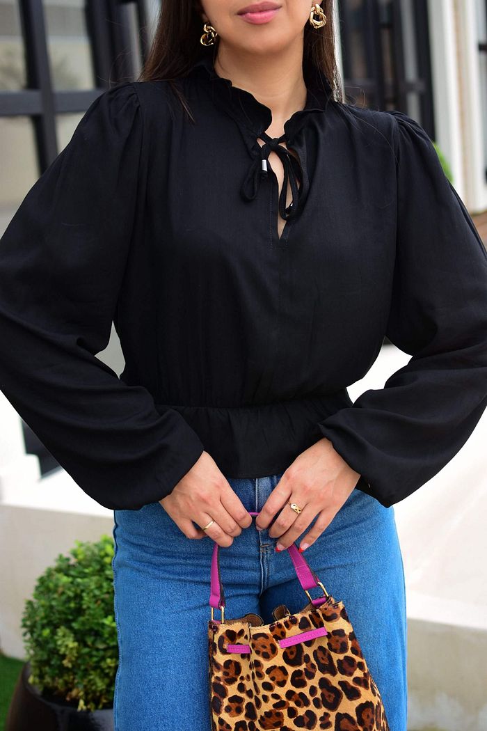 Blusa Feminina Manga Longa Viscose Milani preto