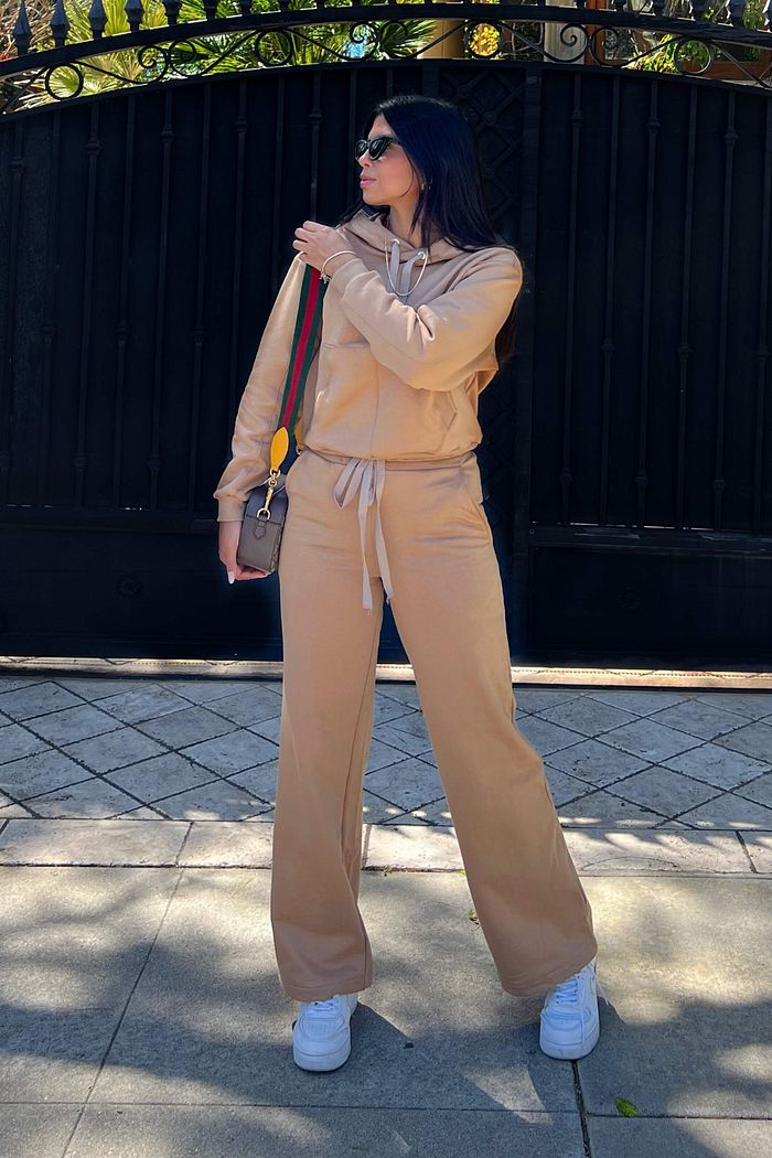 Conjunto Moletom Felpado Feminino Wood Capuz e WideLeg Camel