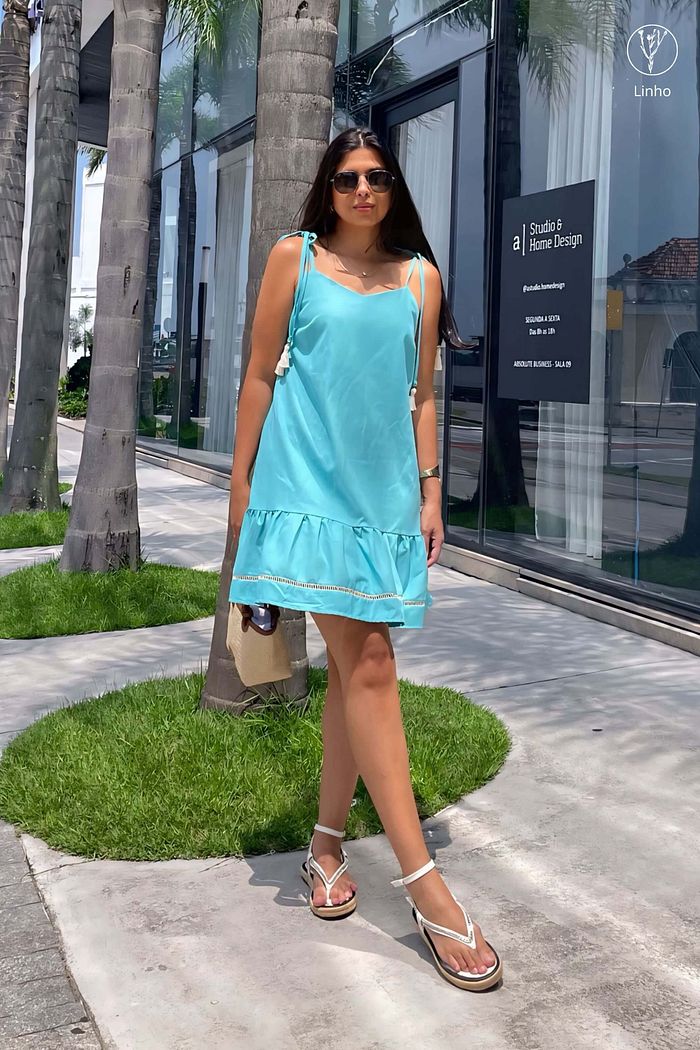 Vestido Curto de Alças Barra Guipir Linho Firenze Azul Claro