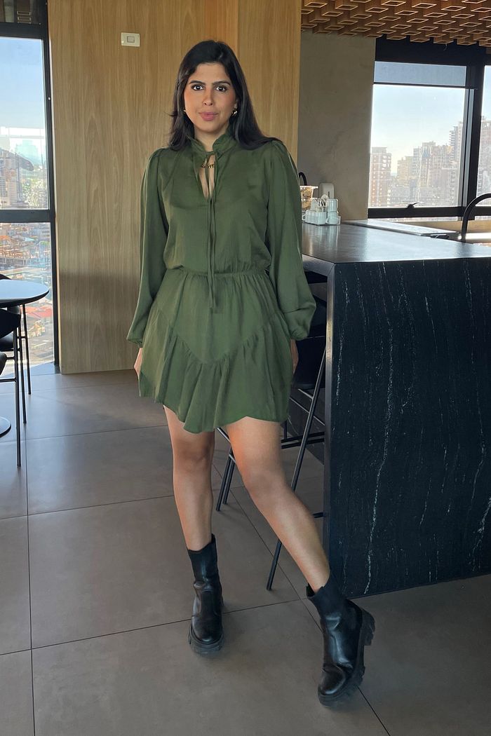 Vestido Feminino Curto Manga Longa Franzida Verde Militar