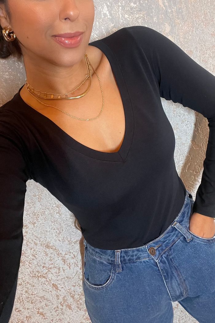 Blusa Feminino Gola V Essencial Manga Longa Fancy Preta