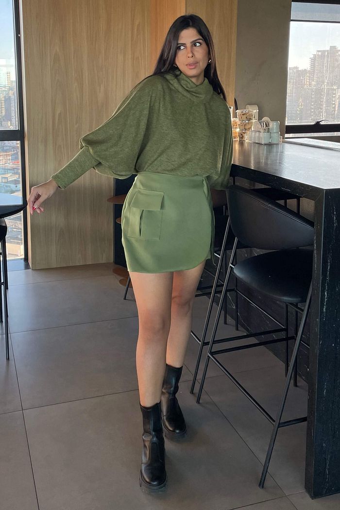 Short Saia Alfaiataria Cintura Alta Mia Verde Militar