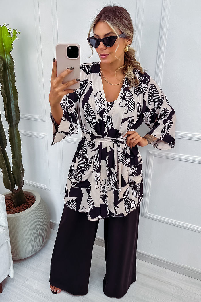 Kimono Tarcila - Cajú Areia com Preto