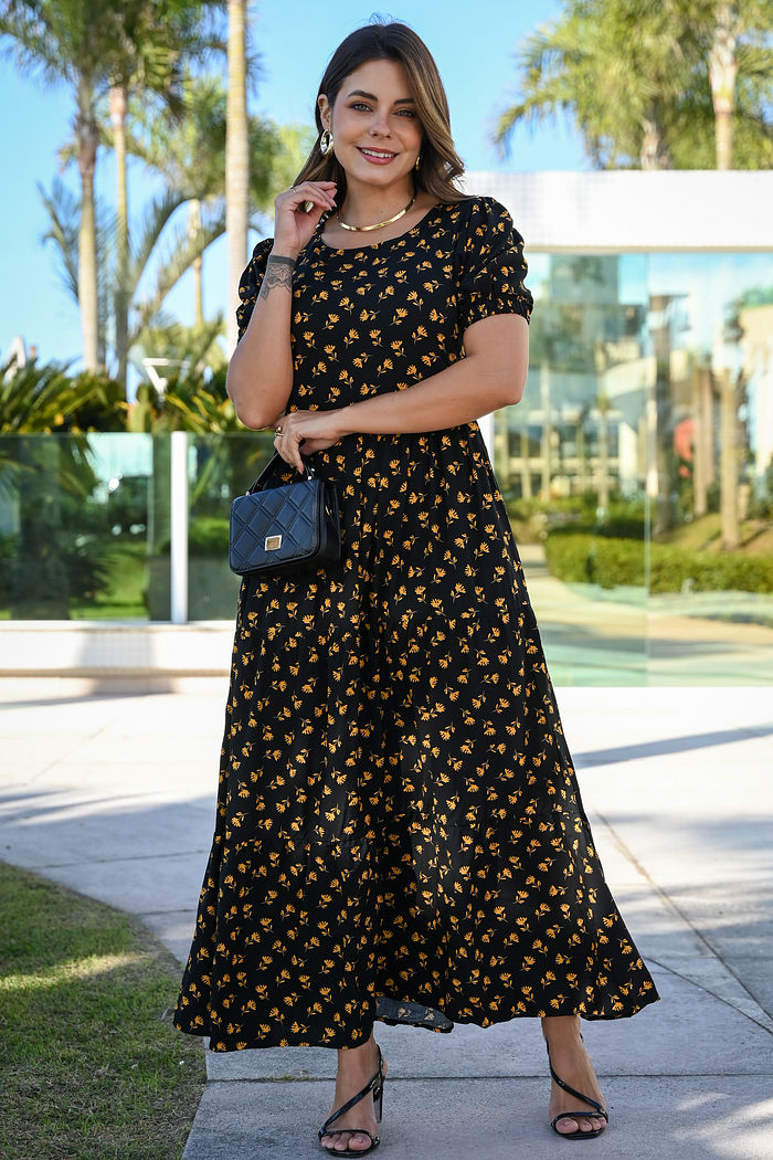 Vestido Ketlin em Tecido Plano de Viscose com Estampa Liberty Fundo Preto - Longo