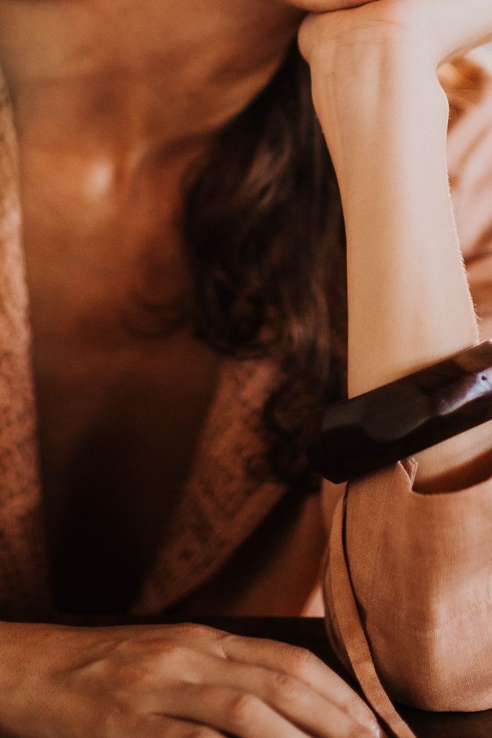 Bracelete de madeira