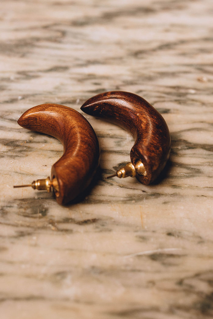 Brinco de madeira  Garra