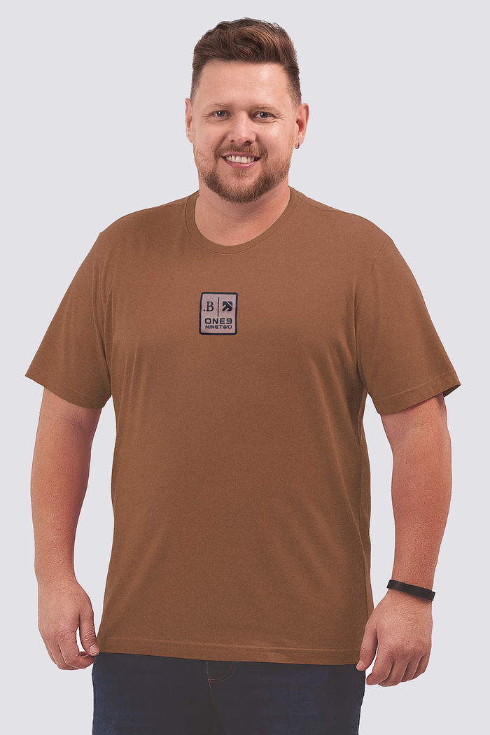 Camiseta Plus Size Nine Two