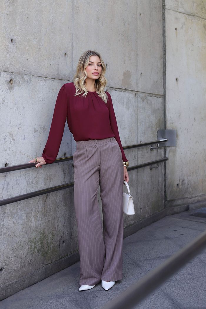 Calça Pantalona Risca De Giz Bolsos - Doce Flor