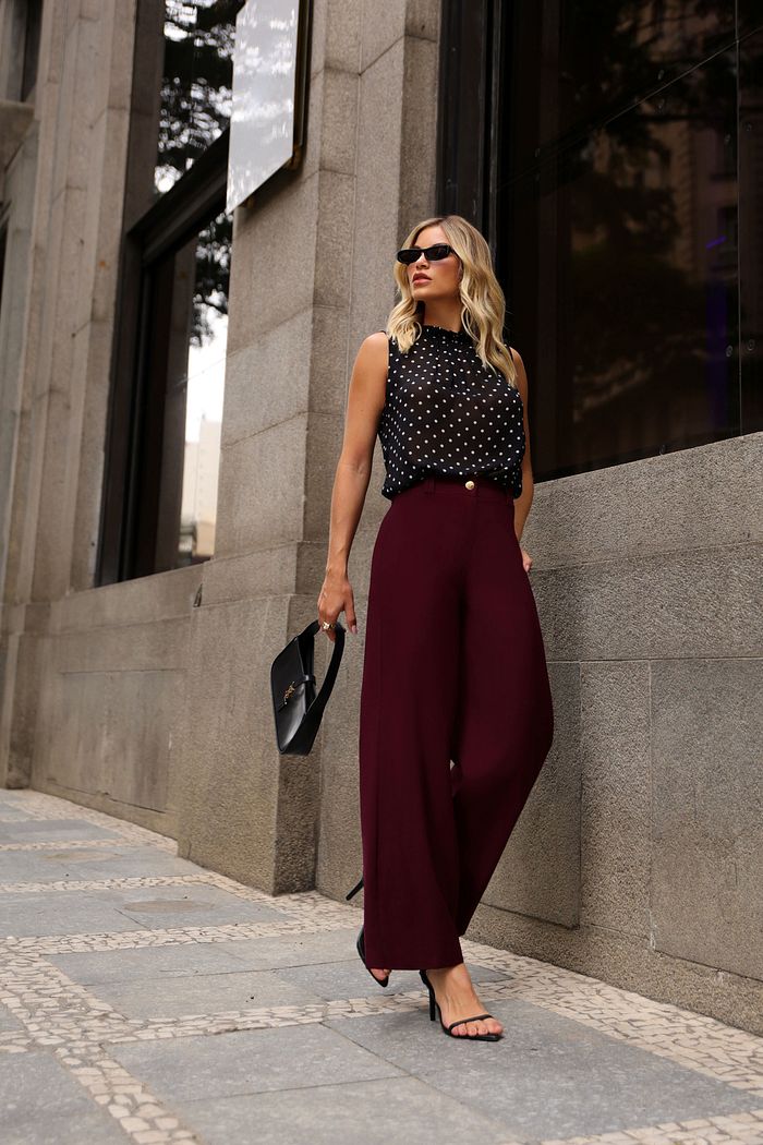 Calça Pantalona Com Passantes Duplo 